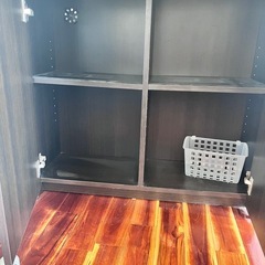 折り畳み棚（机にもなる）の画像