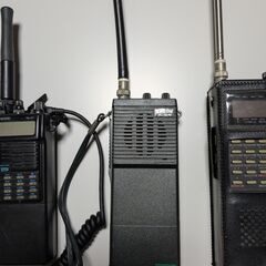 ハンディー無線機・受信機３点セットの画像