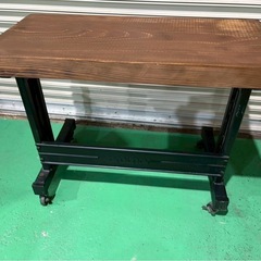 ミシン台加工の杉のテーブル　brother ブラザー　れとろレトロの画像