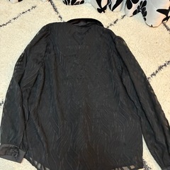 レースシャツの画像