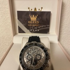 OLEVS 腕時計の画像