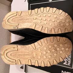 Reebok クラシックスニーカーの画像