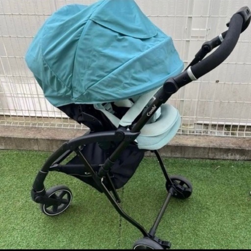 combi ベビーカー