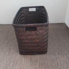 竹素材の籠　整理籠　2点　の画像