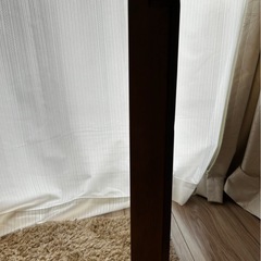 ダイニングテーブルの画像