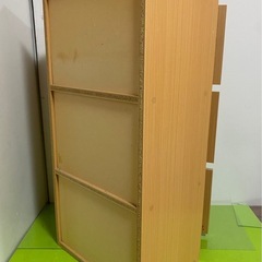 【優良中古】ウッド調　3段カラーBOX(扉付き)の画像