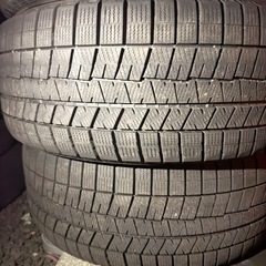 良品！18インチスタッドレス4本セット！アルファードなどの画像