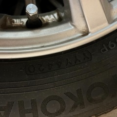 スタッドレスタイヤ4本の画像