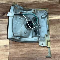 TOYOTA トヨタ 100系 ハイエース 純正 コーナーレンズ コーナーランプ ウインカー 左右 コイト KOITO 26-44 / KOITO 120-75800の画像