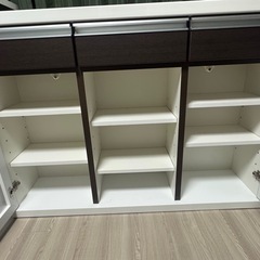 カウンターテーブルの画像