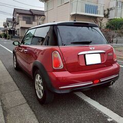 BMWミニ クーパーセブン（特別仕様車）　H18　車検9/8　走行85000ｋ　専用シート　専用16AW　ETC　シルバールーフ　の画像