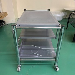 テレビ台　パンチングメタルの画像