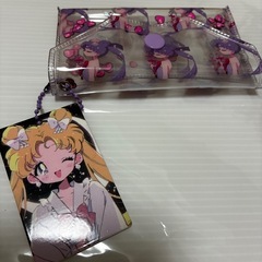 セーラムーンの小物入れ アクリルキーホルダー付きの画像