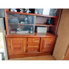 ２階にある本棚の画像