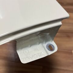 TOYOTAトヨタ 200系 ハイエース 純正 フロントコーナーパネル フロントコーナカバー フェンダー 左右 カラーコード 599 ライトイエローの画像