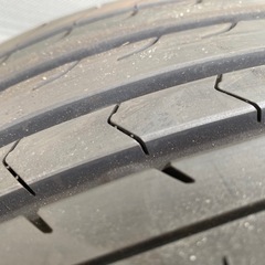 バリ山　2025年　ヨコハマBluEarth 205/55R16 VW車アルミ付き ５穴 PCD112　タイヤアルミ4本セットの画像