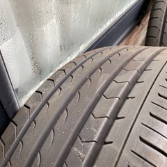 バリ山　2025年　ヨコハマBluEarth 205/55R16 VW車アルミ付き ５穴 PCD112　タイヤアルミ4本セットの画像