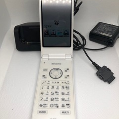 docomo  N-01F ガラケーの画像