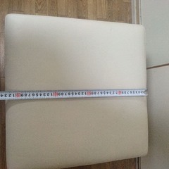 北欧風 シンプル オットマン スツール ソファ補助椅子の画像