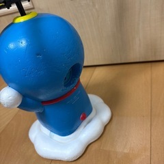 空飛ぶドラえもんヘリコプターの画像