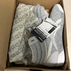 未使用　リーボック　スニーカーの画像