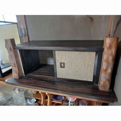 床の間用の収納棚の画像