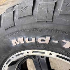 ランクル　グッドリッチホワイトレター　18インチの画像