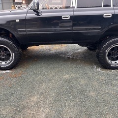 ランクル　グッドリッチホワイトレター　18インチの画像