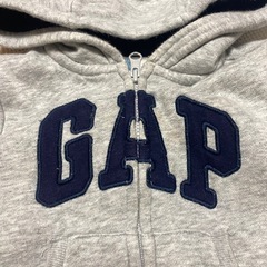 子供服 ベビー服　GAP 70㌢ の画像