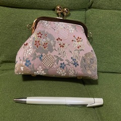 新品未使用 ハンドメイドバッグ　ポーチ　の画像