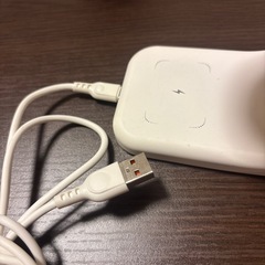 iPhone/apple watch/Androidマグネット充電スタンドの画像