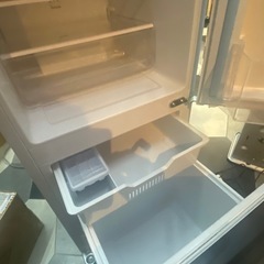 2024年製 オシャレな 冷蔵庫 135L 臭いなし キレイの画像