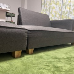 ソファーの画像