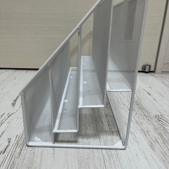 ニトリ マガジンラック 横 の画像