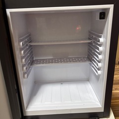 ミニ冷蔵庫の画像