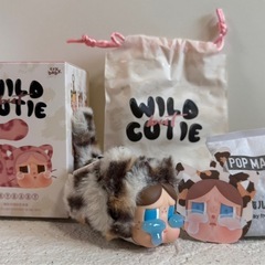 未開封？ POP MART WILD CUTIE cry baby フィギュア キーホルダーの画像