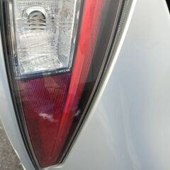 プリウス50前期テールランプの画像