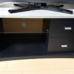 テレビ台の画像