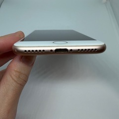 【やや使用感あり】iPhone 8 ピンクゴールド SIMフリー  64GB／バッテリー77%／動作確認済みの画像