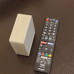 ポータブル　ワイヤレススピーカー　グレー色の画像