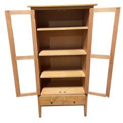 ○木製ディスプレイ キャビネットの画像