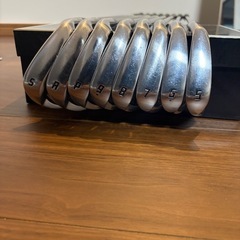 ブリヂストン TOUR B JGR HF2 アイアン 8本 R カーボンの画像