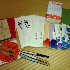 茶道をされてる方の画像