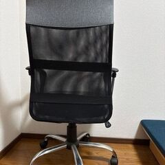 オフィスチェア (グレー/メッシュ) ※今週(金土日)限定の画像