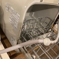 【値下げいたしました】食洗機　タンク式の画像