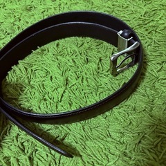 「🖤美品！シンプル黒ベルト✨新品同様💫500円でお譲りします」の画像