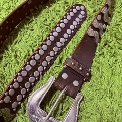 🐎味わい深く渋い存在感✨ヴィンテージウエスタンレザーベルト🤠男のこだわり一本！の画像