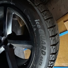 スタッドレスタイヤ　4本セット　225 55 R18 の画像