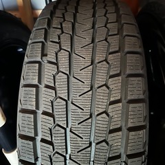 スタッドレスタイヤ　4本セット　225 55 R18 の画像