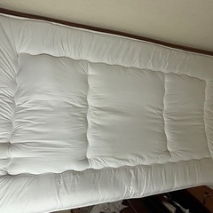 ニトリ　敷布団　　セミダブルの画像